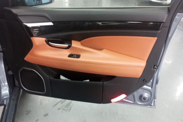 吉利汽车 博瑞 2015款 1.8T 尊贵型中控内饰7005