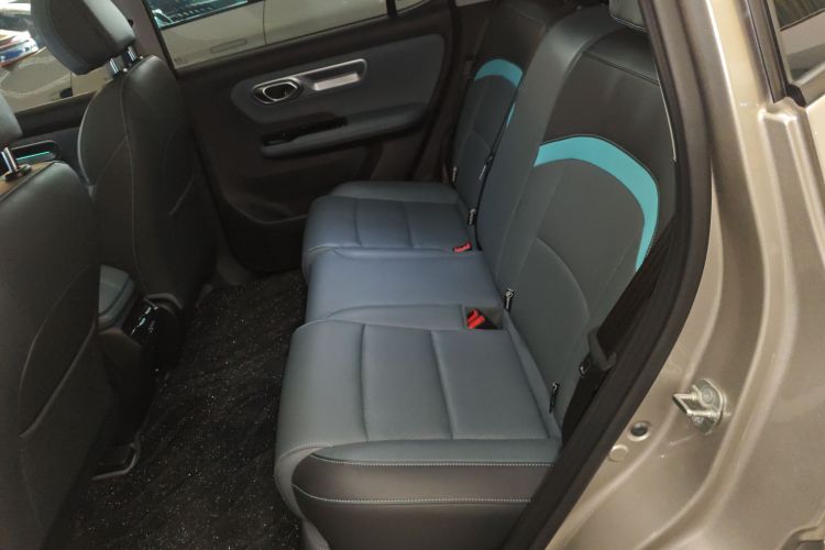 埃安 AION Y 2024款 Plus 610 智驾版中控内饰7004