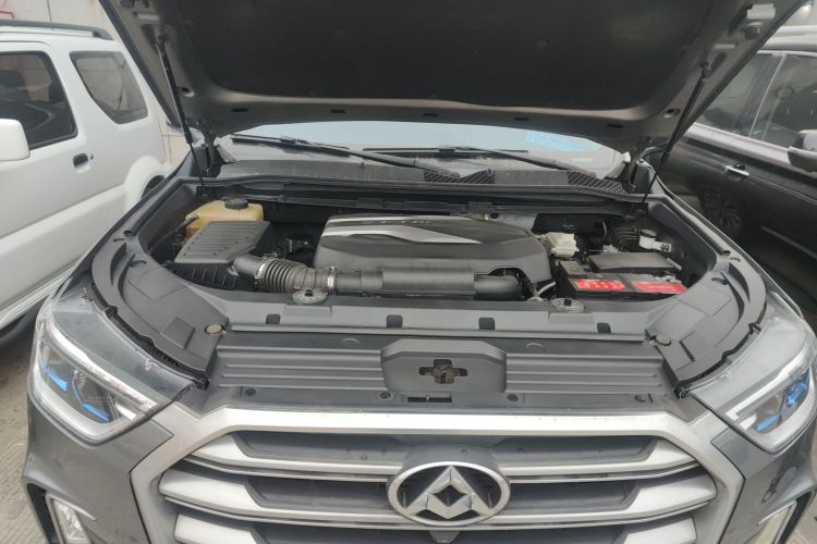 上汽大通MAXUS D90 2017款 2.0T 自动四驱 天狼星局部细节24