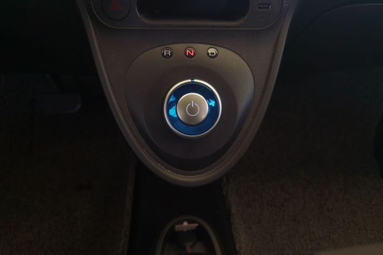 欧拉黑猫 2019款 351km 灵趣版局部细节18