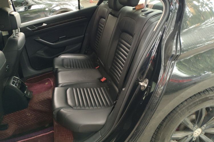 大众 迈腾 2019款 330TSI DSG 领先型 国VI中控内饰7004