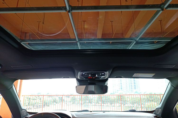 领克05 2020款 2.0TD 四驱劲Halo中控内饰22