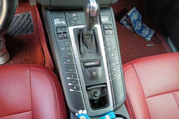保时捷 2017款  Macan S 3.0T中控内饰18