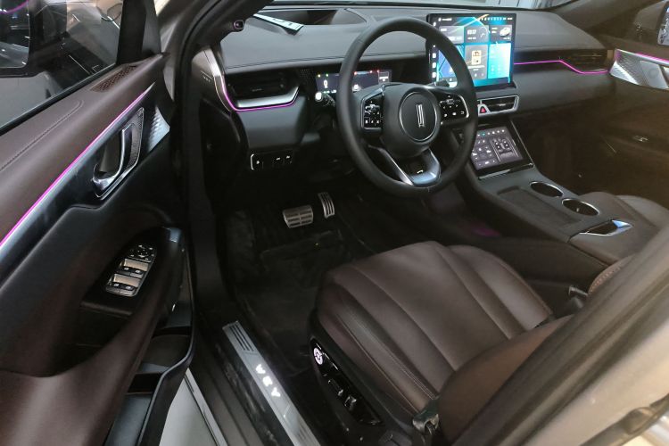 魏牌 摩卡新能源 2024款 Hi4 四驱长续航版中控内饰20