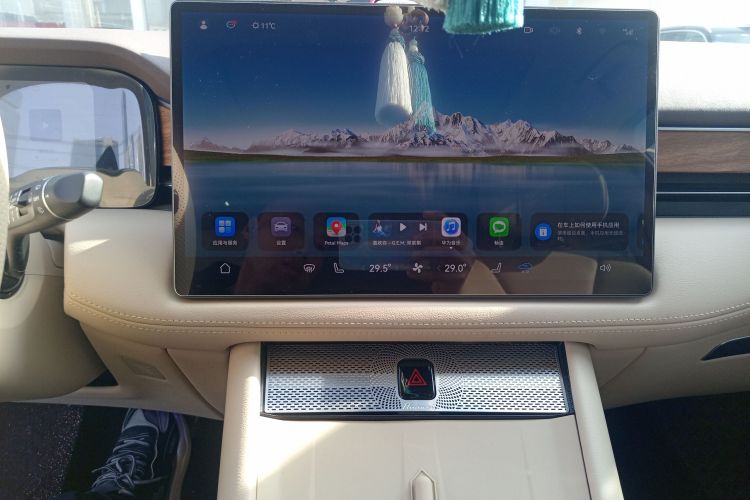 鸿蒙智行 问界M7 2024款 1.5T 后驱Plus版 6座中控内饰16