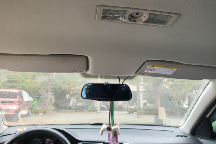 大众 朗逸 2017款 1.6L 手动风尚版中控内饰22