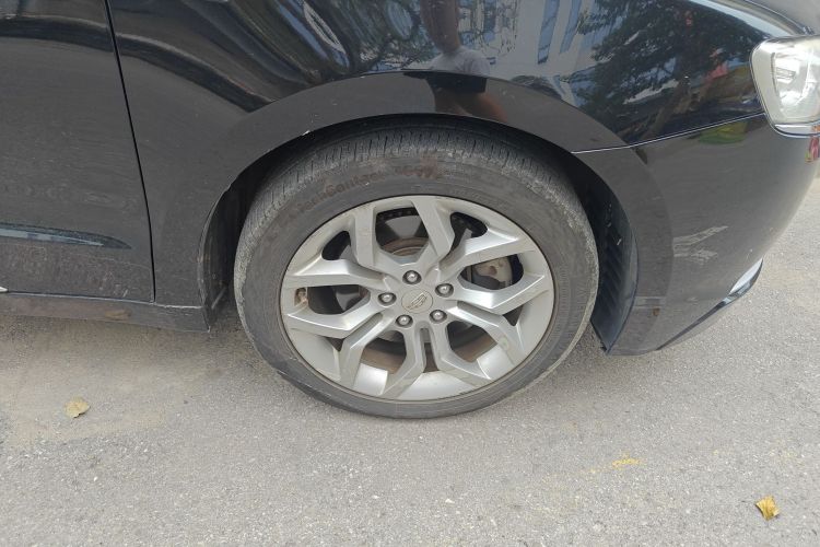 吉利汽车 博瑞 2015款 1.8T 旗舰型车身外观6007