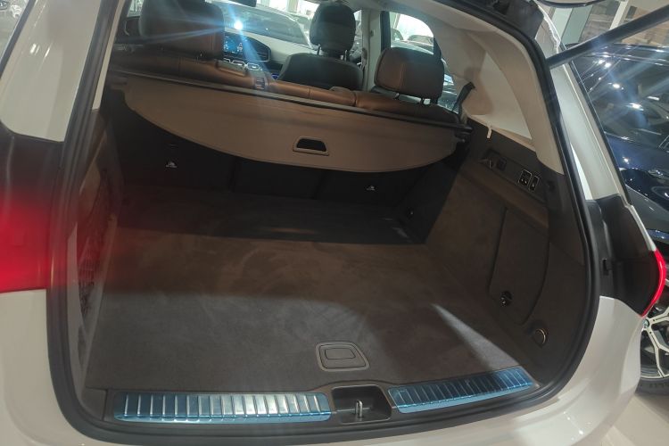 奔驰GLE 2020款 改款 GLE 350 4MATIC 时尚型局部细节23