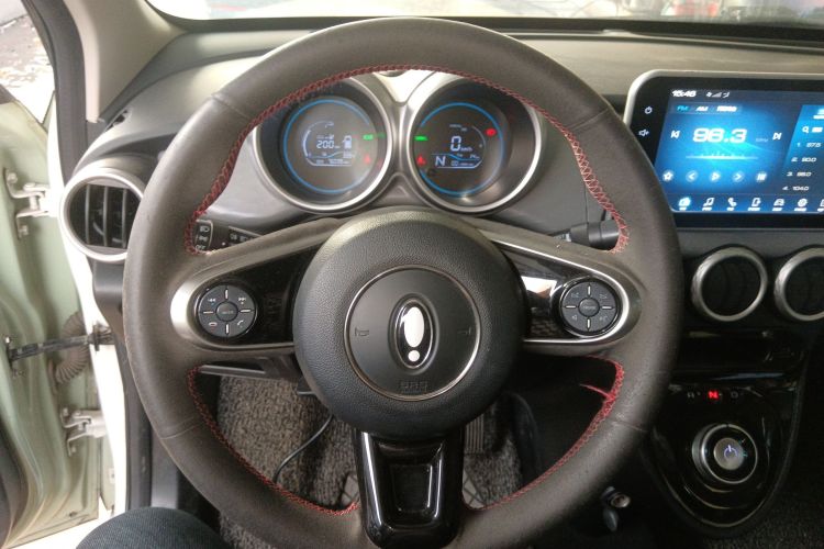 欧拉黑猫 2021款 351km 标准型中控内饰13