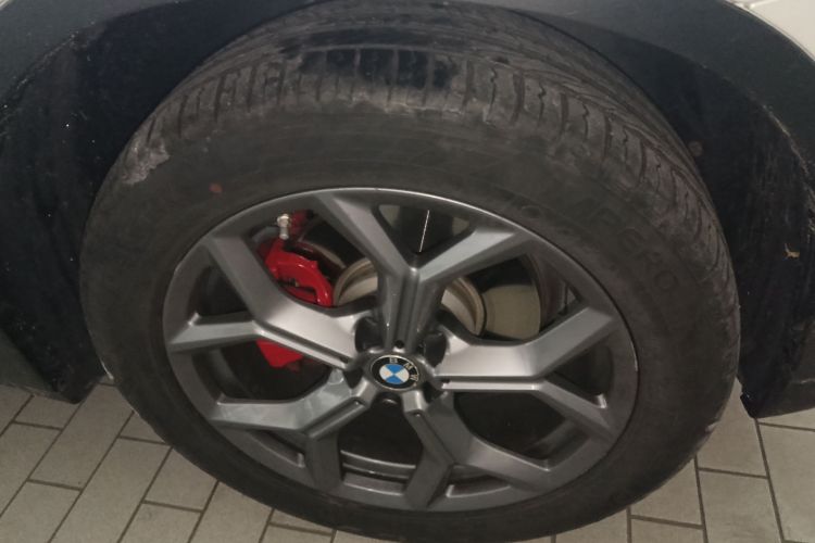 宝马X3 2020款 xDrive28i 豪华套装车身外观10