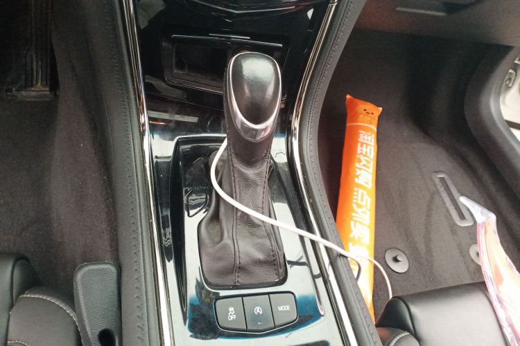 凯迪拉克ATS-L 2017款 28T 技术型中控内饰18