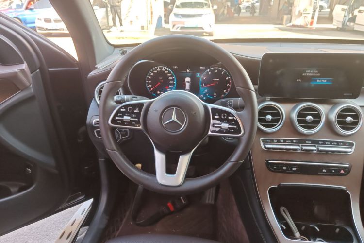 奔驰GLC 2020款 GLC 260 L 4MATIC 豪华型局部细节13