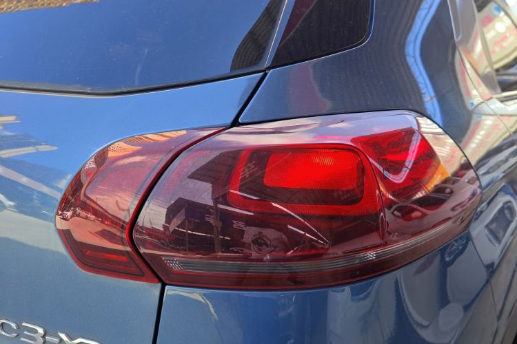 雪铁龙C3-XR 2015款 1.6L 自动先锋型车身外观9