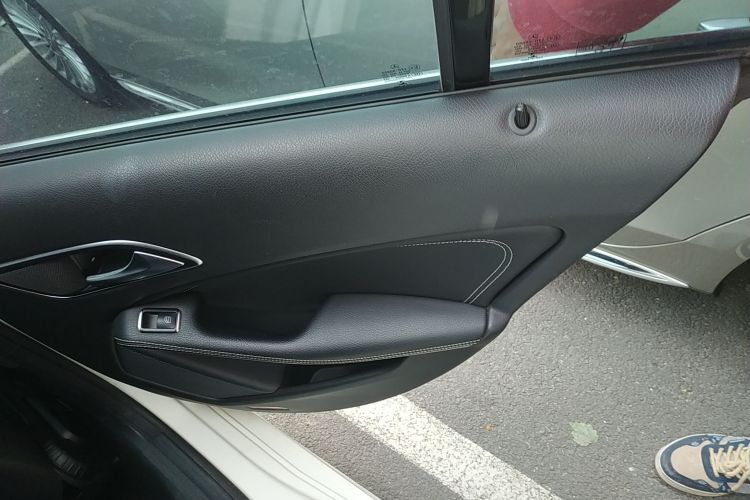 奔驰CLA 2016款 CLA 200 动感型中控内饰45