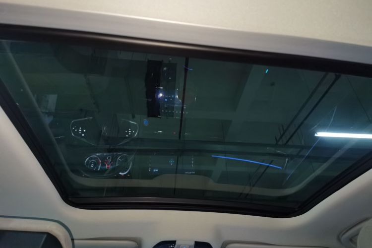 奔腾E01 2020款 空间曲率型中控内饰22