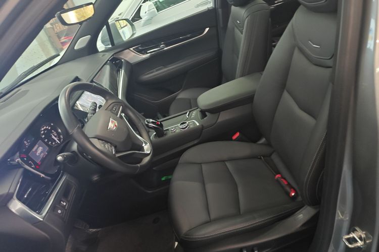 凯迪拉克XT6 2022款 2.0T 六座四驱豪华型中控内饰19