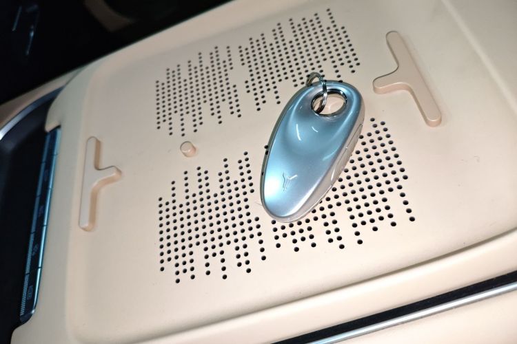 岚图汽车 岚图FREE 2024款 超长续航智驾版中控内饰11