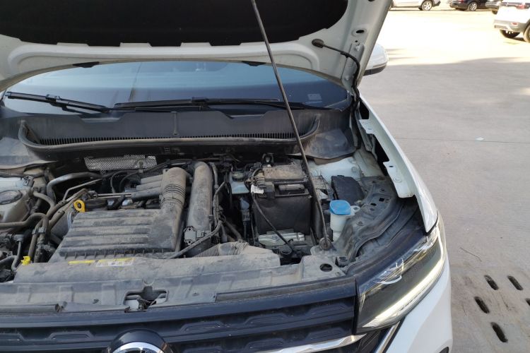 大众 探影 2021款 200TSI DSG 悦智联版机舱底盘26