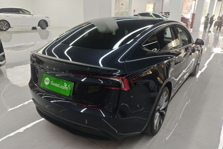 特斯拉 Model 3 2025款 后轮驱动版车身外观6005