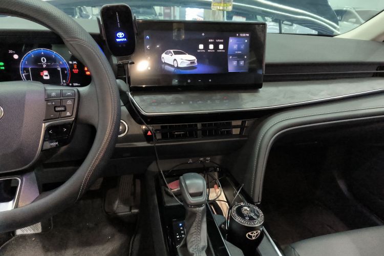 丰田 凯美瑞 2024款 2.0E 精英版局部细节16