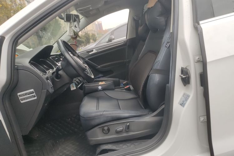 大众 高尔夫 2017款 230TSI 自动舒适百万辆纪念版中控内饰19