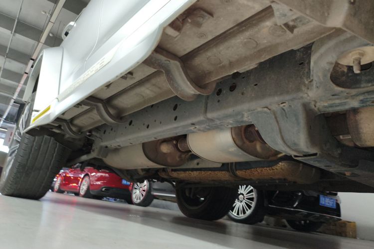 超境汽车 共创坦克300 2021款 2.0T 赛博坦克局部细节9001