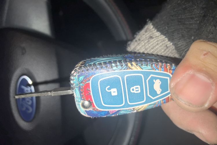 福特 福克斯 2018款 两厢经典 1.6L 手动舒适型智行版中控内饰11