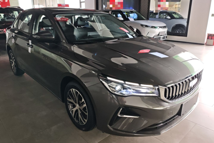 吉利汽车 帝豪 2026款 第4代 400万纪念款 1.5L CVT超越型车身外观6002