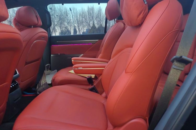 东风奕派 eπ008 2024款 210Max增程版 6座中控内饰21