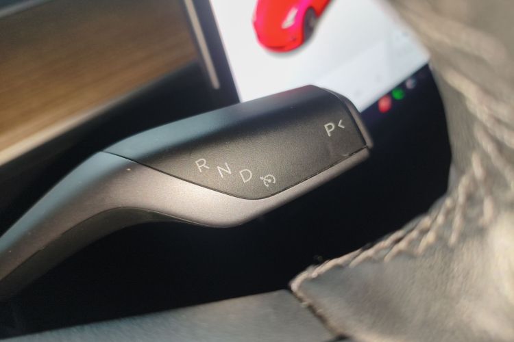 特斯拉 Model 3 2021款 标准续航后驱升级版 3D6中控内饰18