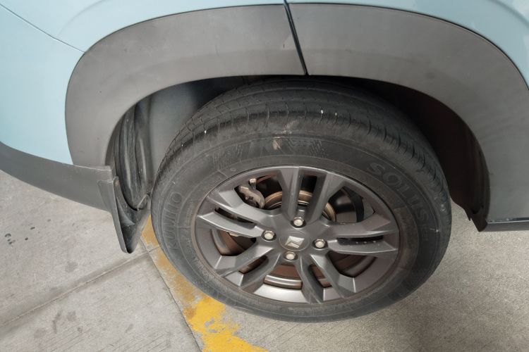 宝骏RS-3 2020款 1.5L CVT  24小时在线豪华型车身外观6008