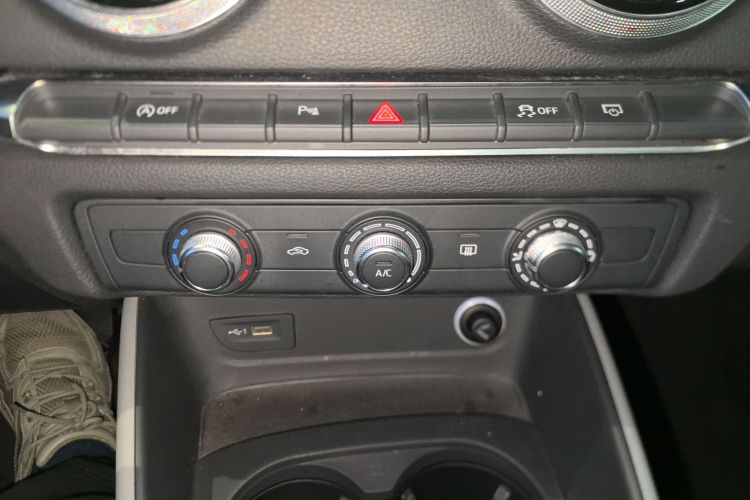 奥迪A3 2019款 Limousine 35 TFSI 时尚型 国VI中控内饰16