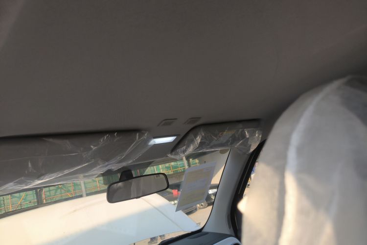 吉利银河 熊猫 2025款 210km 元气熊中控内饰22