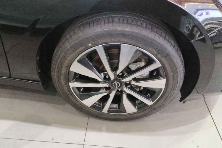 日产 轩逸 2022款 电驱版e-POWER 超智联PLUS车身外观10