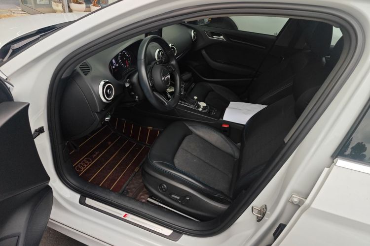 奥迪A3 2020款 Limousine 35 TFSI 时尚型 国VI中控内饰20