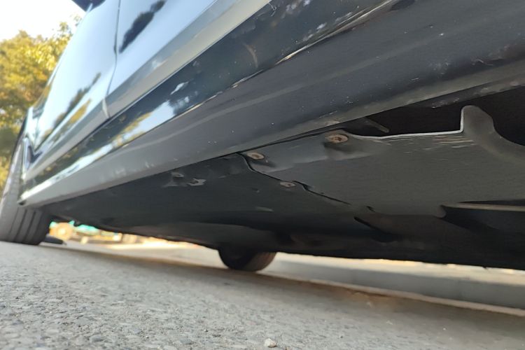 宝马5系 2018款 525Li 豪华套装局部细节9003