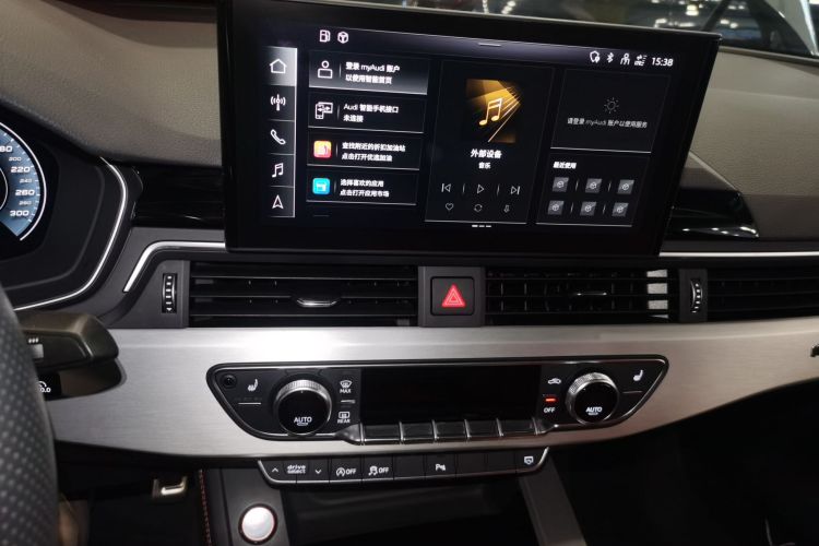 奥迪S4 2020款 S4 3.0TFSI中控内饰16