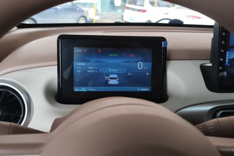 五菱汽车 宏光MINIEV 2025款 四门版 进阶款中控内饰14