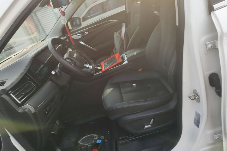 捷途X90 2020款 1.6T DCT影尊版 7座中控内饰19