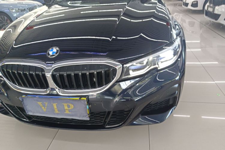 宝马3系 2022款 325Li M运动套装车身外观36