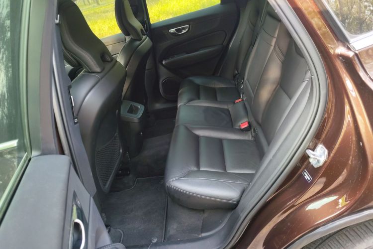 沃尔沃XC60 2019款 T5 四驱智远版 国VI中控内饰21