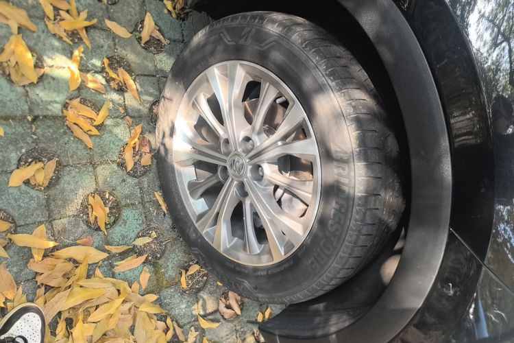 别克 2022款 昂科威Plus 552T 五座豪华型车身外观6007