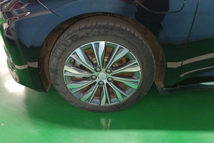 红旗E-QM5 2022款 431km 充电乐享版车身外观6007