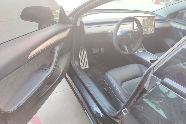 特斯拉 Model 3 2021款 标准续航后驱升级版中控内饰7003