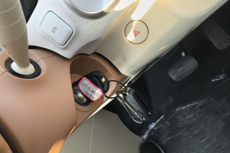 五菱汽车 宏光MINIEV 2024款 第三代 215km 青春版中控内饰7001