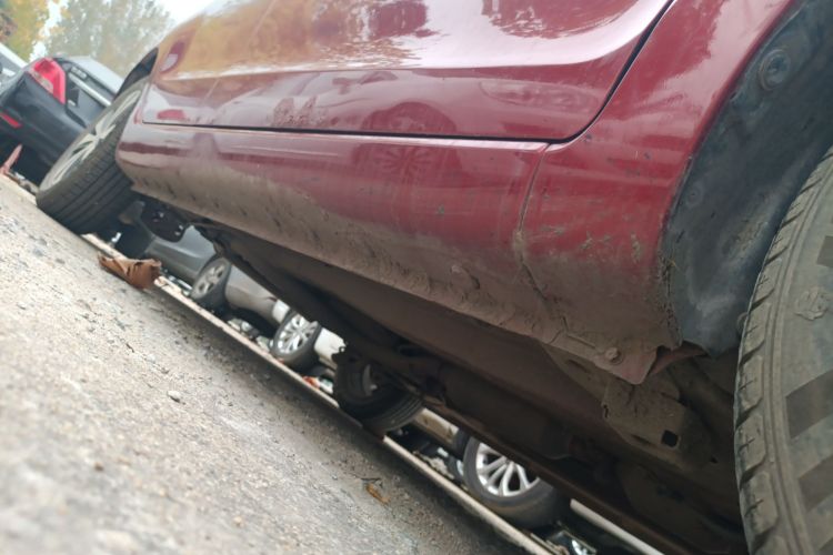 凯翼C3R 2015款 1.5L 手动黄钻版局部细节9001