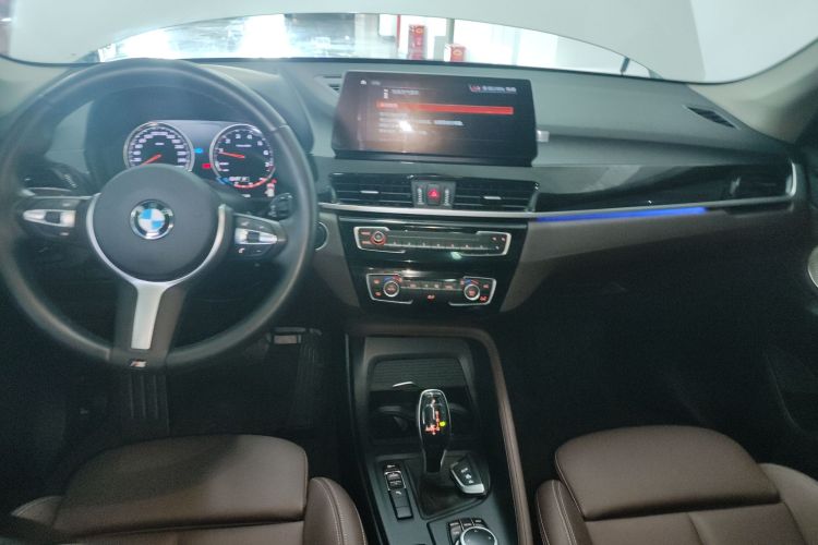 宝马X1 2022款 sDrive25Li 领先型中控内饰12