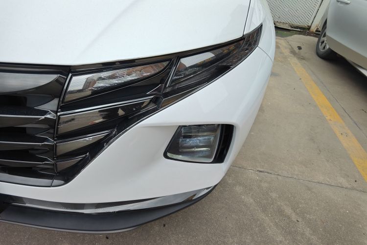 现代 2021款 途胜L 1.5T DCT LUX尊贵版局部细节36