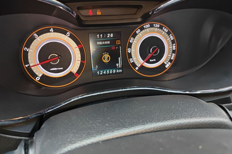 猎豹汽车 猎豹CS9 2017款 1.5L 手动风尚型中控内饰15