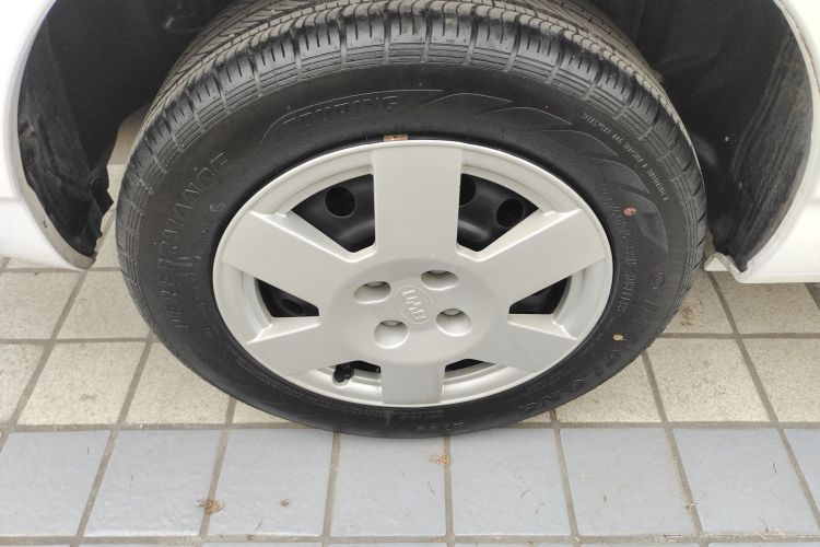 比亚迪F3 2020款 1.5L 手动经典型车身外观6008